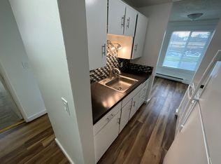 7827 Rainier Ave S #201, Seattle, WA 98118