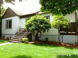 637 Hawthorne Ave NE, Salem, OR 97301
