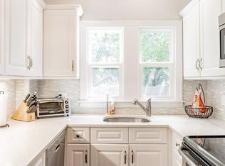 14 Bungalow St, Southwick, MA 01077