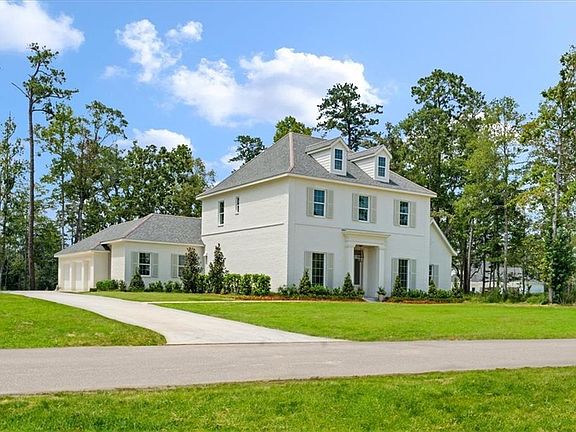 2nd image of 82 Thunderbird Dr