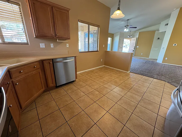 6590 E Cooperstown Dr — Photo 15
