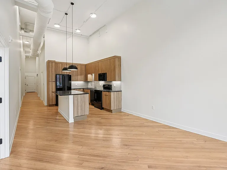 The Marshall Lofts — Photo 22
