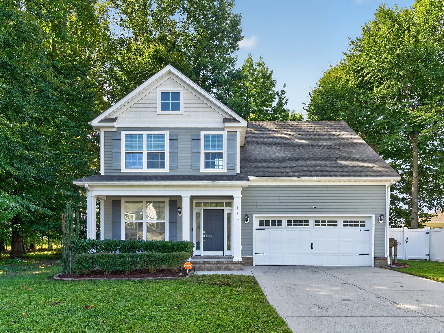 4 bed, 2.5 bath, 2032 sqft, $2,800 — Photo 1