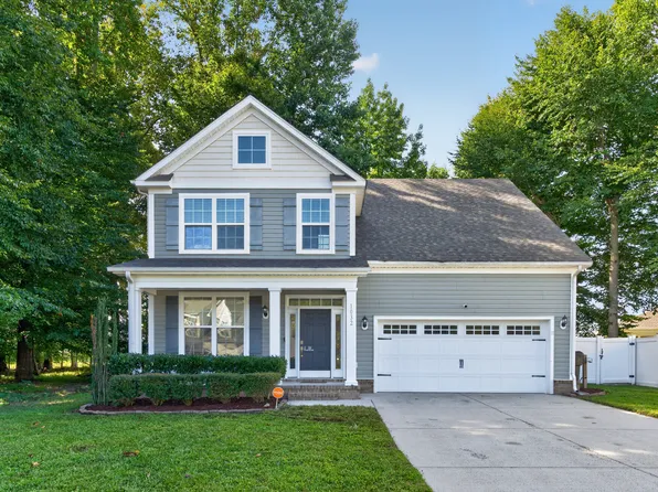 1032 Meadows Reach Cir, Suffolk, VA 23434