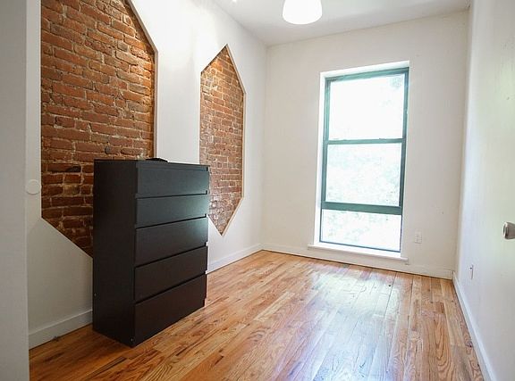 3rd image of 123 Lewis Ave #222