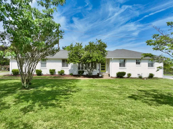 5141 Regent Dr, Nashville, TN 37220