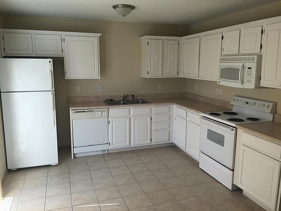 2nd image of 2119 Catie Ln