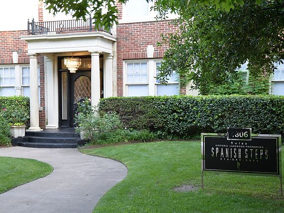 4806 Swiss - SPANISH STEPS Entrance