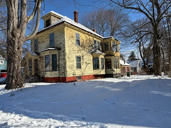 22 Berkeley Street, Westbrook, ME 04092