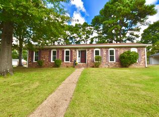 136 Greenfield Dr, Jackson, TN 38305
