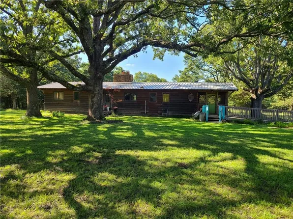 19763 Pug Gayer Rd, Fayetteville, AR 72703