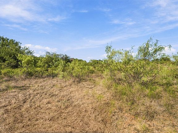 2nd image of TRACT 8 County Road 3671