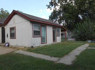 206 16th St, Ogden, KS 66517