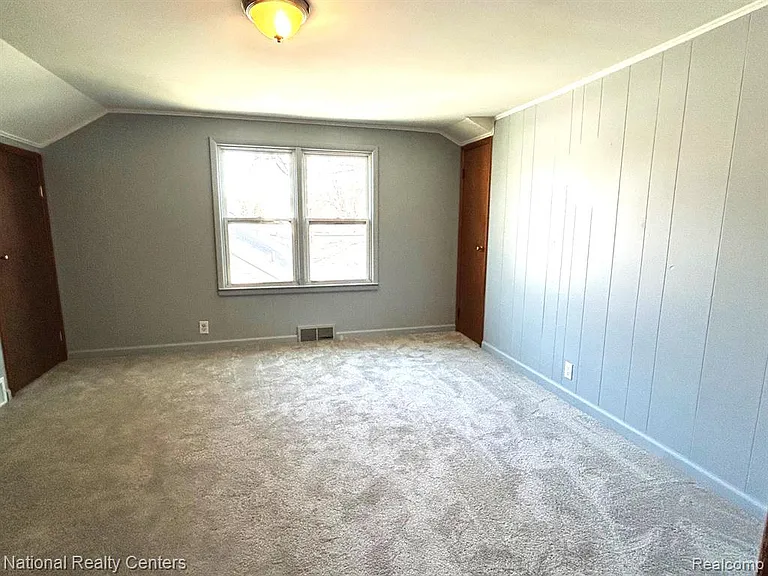 27626 Brettonwoods St — Photo 11
