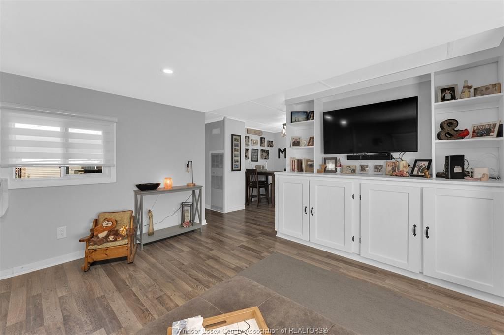 175 Neil Ct, Essex, ON - View 6