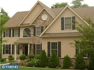 105 Condor Ridge Ct, Audubon, PA 19403