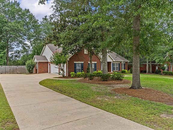 2nd image of 129 Sawgrass Dr
