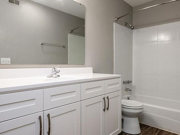 2nd image of 3752 Xavier Ct APT 1