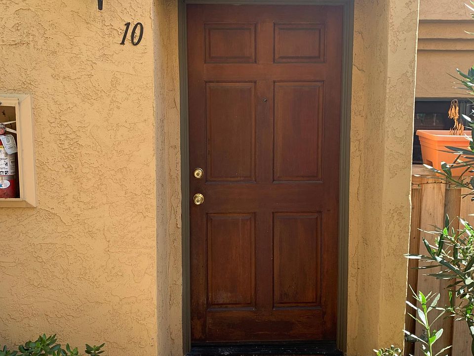1st image of 3751 Villa Ter APT 10
