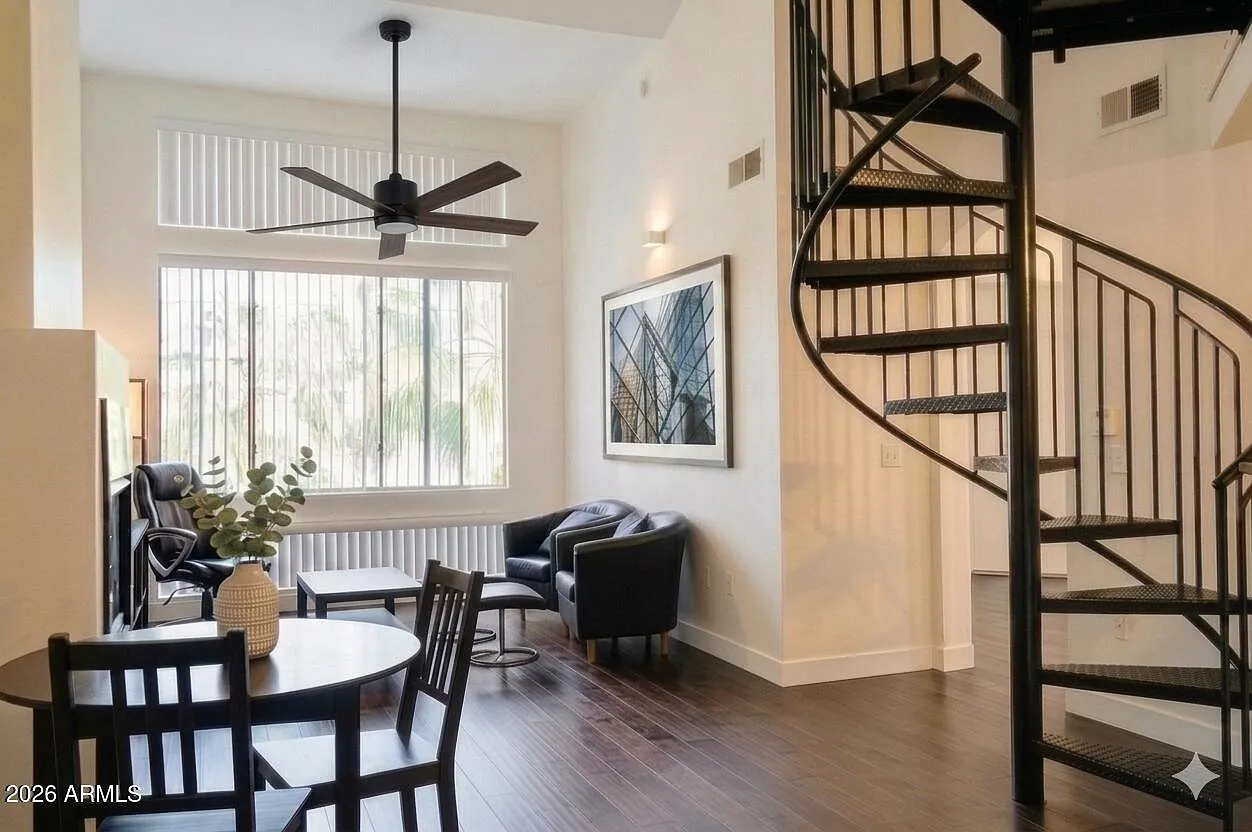 2 bed, 2.0 bath, 1135 sqft, $1,980 — Photo 1