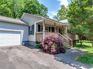 2122 Prosser Rd, Knoxville, TN 37914