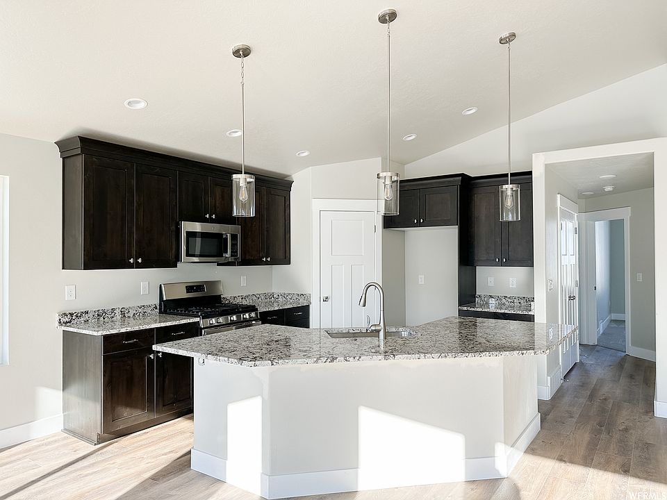 431 W 2030 N Tooele, UT, 84074 Apartments for Rent Zillow