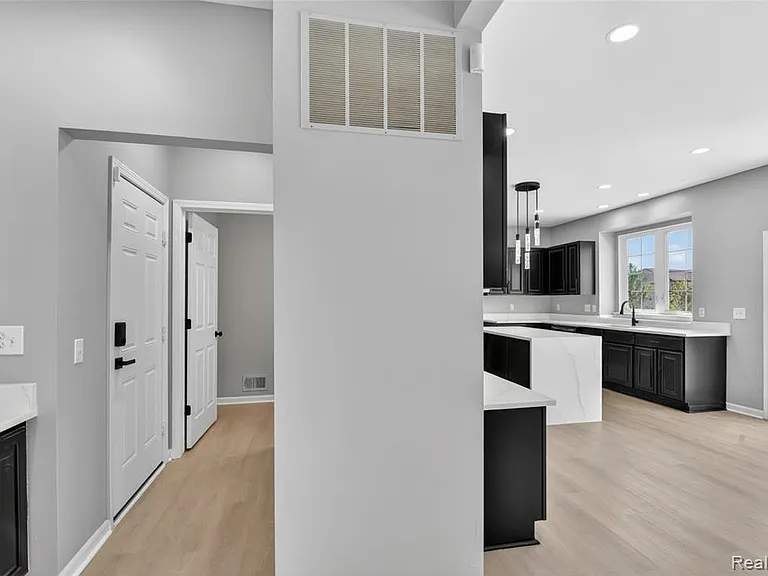 8862 Prairie St — Photo 28