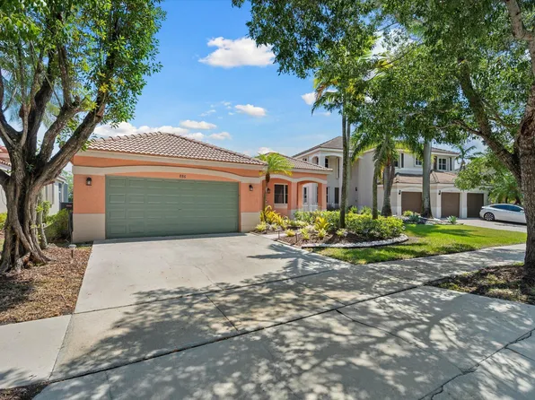 886 Sunflower Circle, Weston, FL 33327