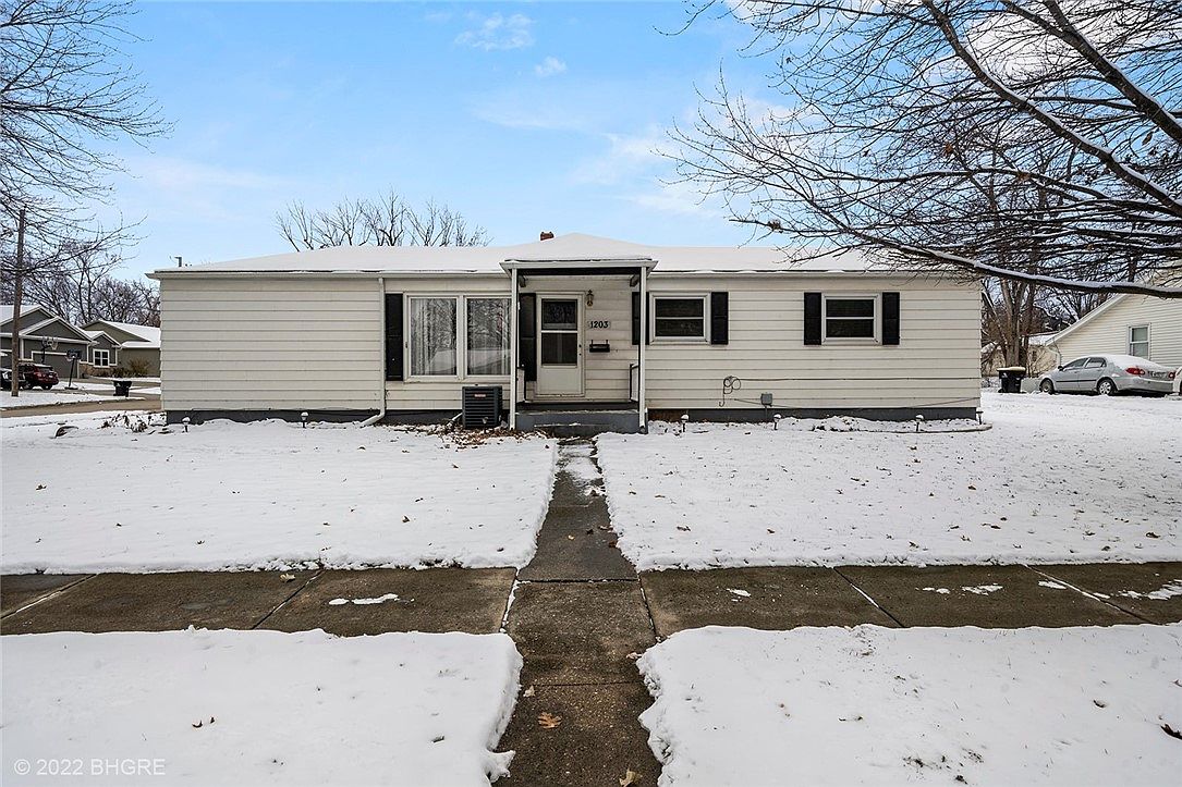 1203 Prairie St, Adel, IA 50003 Zillow