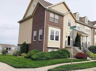 12392 S Tallgrass Dr, Olathe, KS 66061