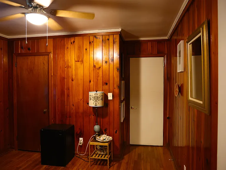 3703 Hill Acres Rd SW — Photo 5