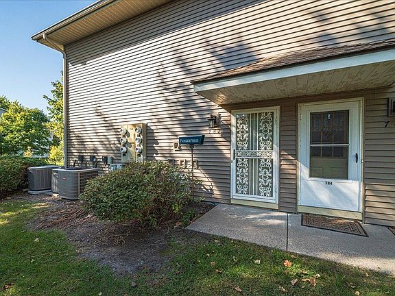 2nd image of 782 Parkside Dr #782-G