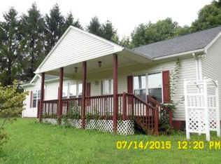 108 Cliffview Rd, Galax, VA 24333