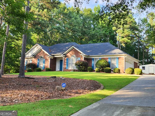 70 Fox Chase Trl, Midland, GA 31820