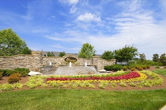 Newly-built by Beazer (2009)