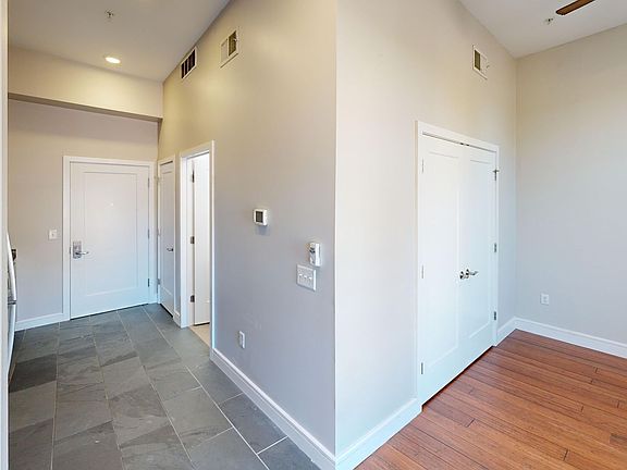 3rd image of 4400 Manchester Ave APT 411