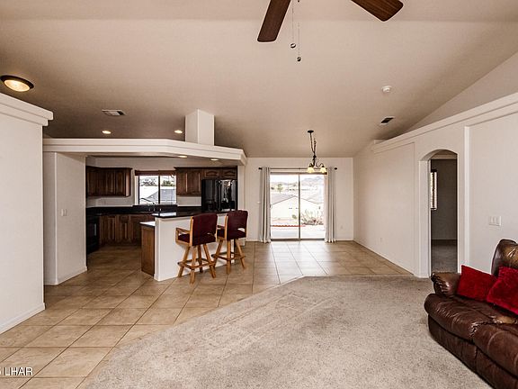 3rd image of 2820 Tonto Dr