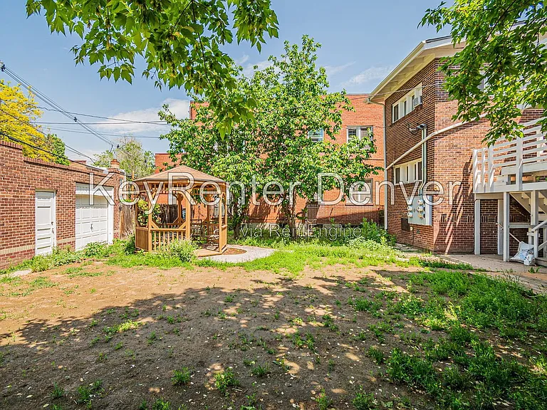 945 N Washington St #100 — Photo 44