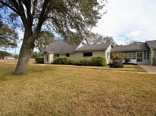 12603 Britt Rd, Brookside Village, TX 77581