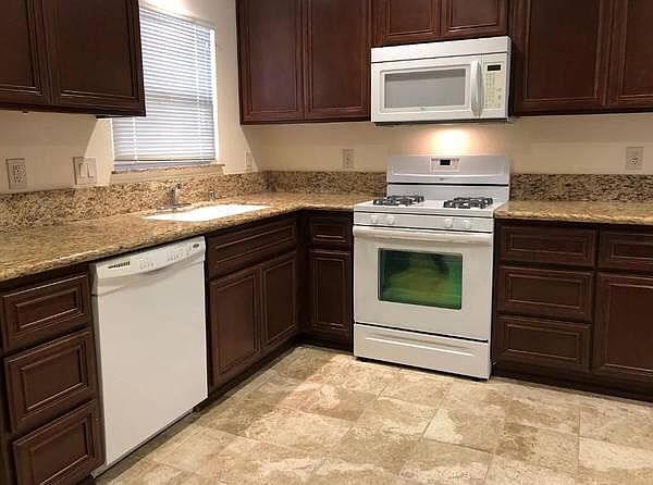 1st image of 10773 Lampson Ave