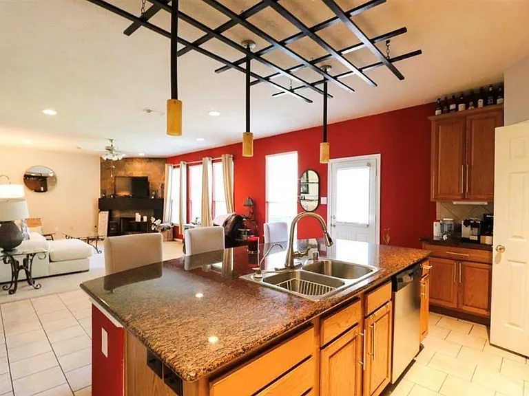 135 S Spinning Wheel Cir — Photo 11