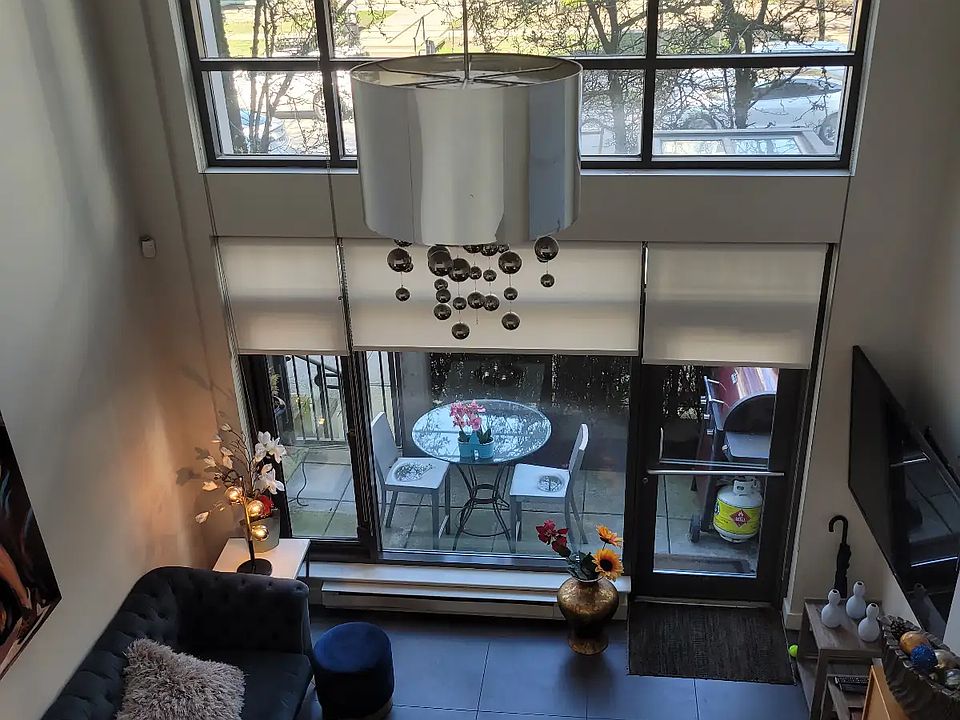 1st image of 1168 Richards St #16