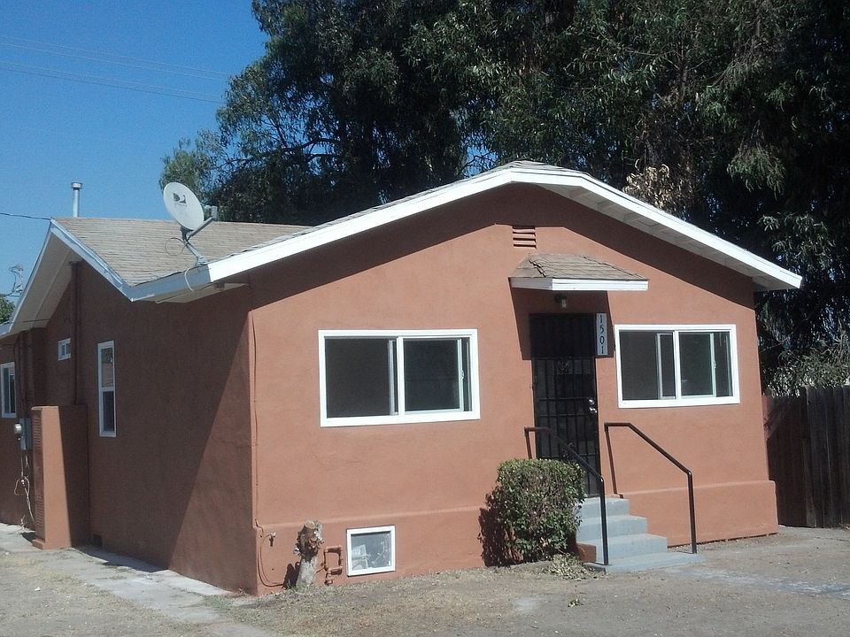 1st image of 1505 W 105th St