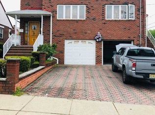 11 8th St FLOOR 2, Fairview, NJ 07022