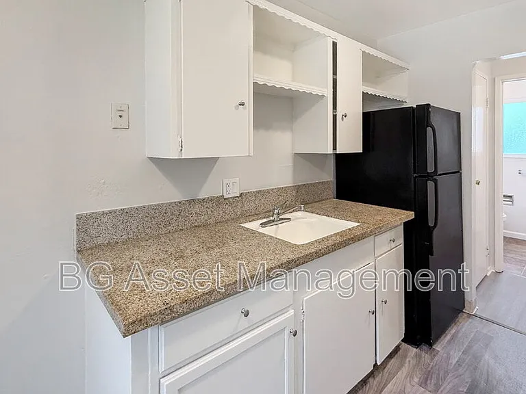 1938 Ethan Way #3 — Photo 8