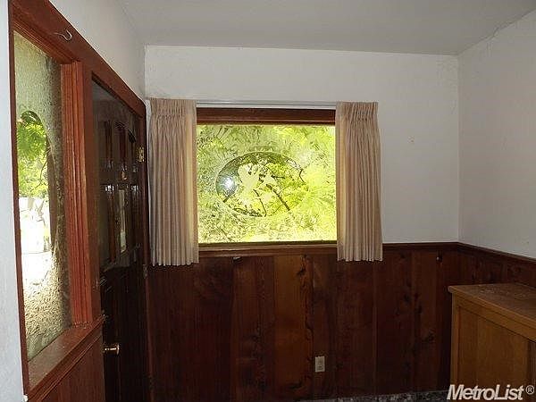 1st image of 120 Preston Pl