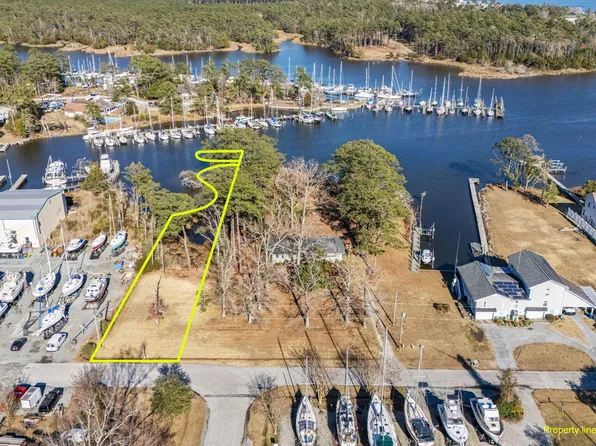 1238 Neuse Dr Lot 70, Oriental, NC 28571