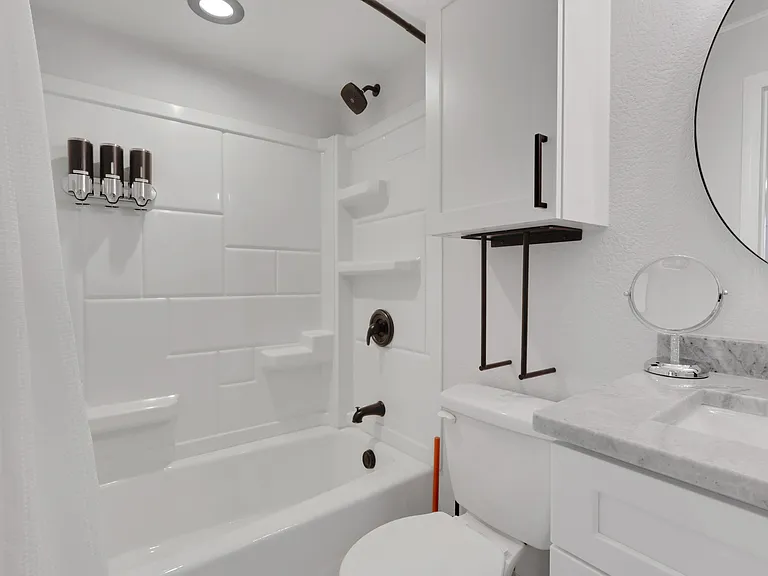 8173 Albatross Rd #1 — Photo 16