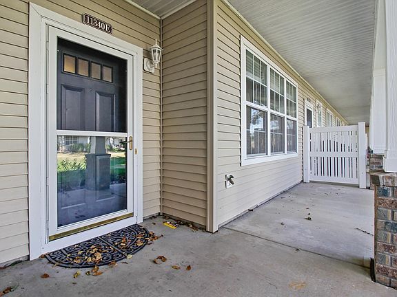 5th image of 11340 Aberdeen Cir NE Unit E