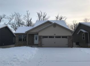 56 Huntleigh Park Ct, Wentzville, MO 63385